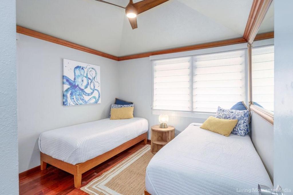 Spacious Beachfront — Sleeps 6 — Ocean Views Kihei Exterior photo